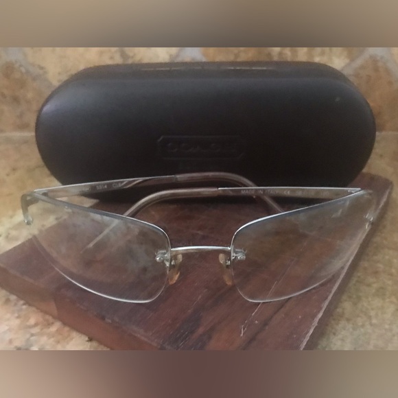 Coach Sunglasses with Case - Picture 2 of 8